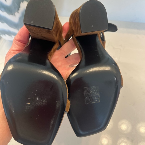 Excellent condition only worn once - Picture 2 of 5